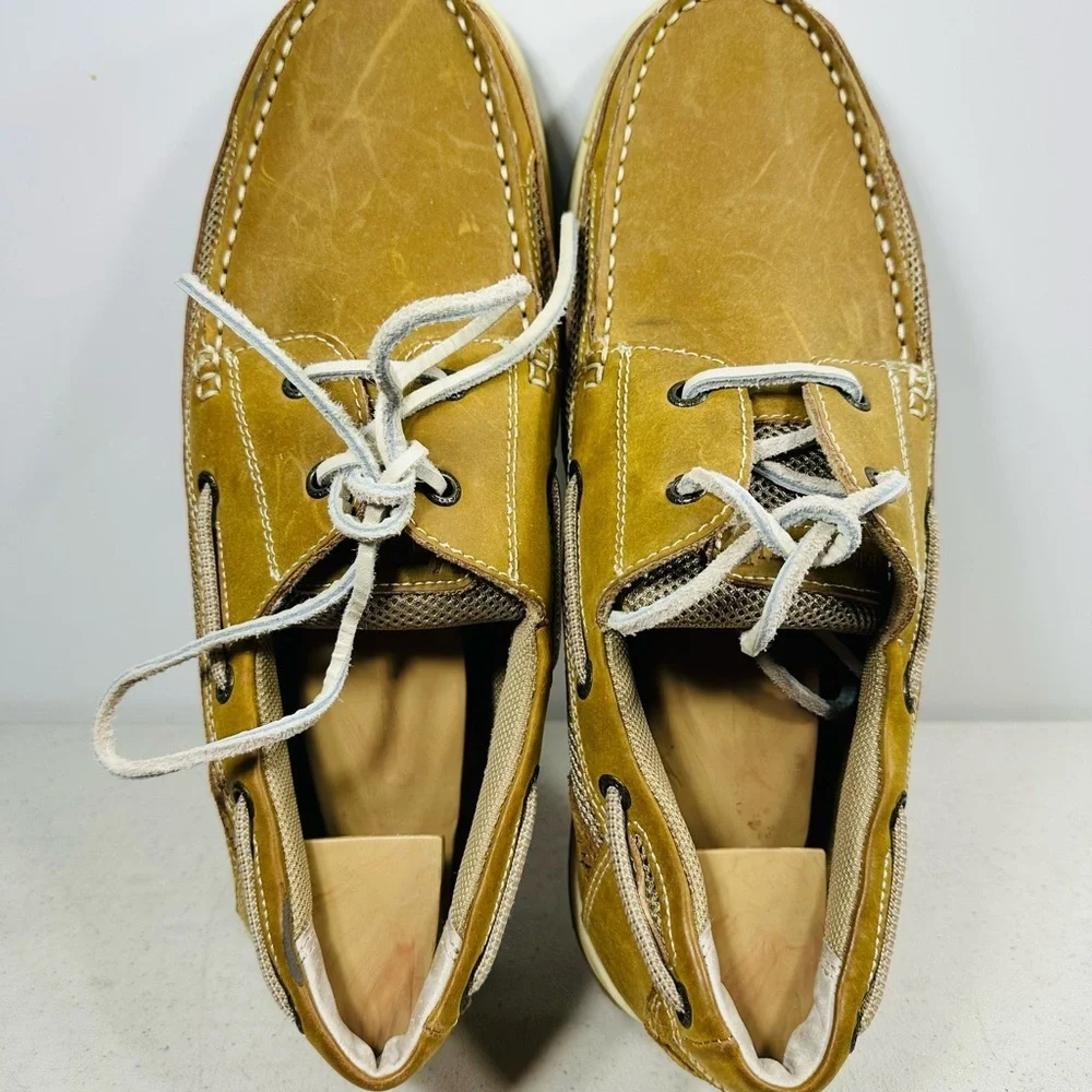 Nautica classic boat
